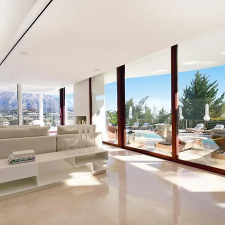 Вилла White Nueva Andalucia Марбелья