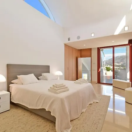 White Nueva Andalucia * Марбелья